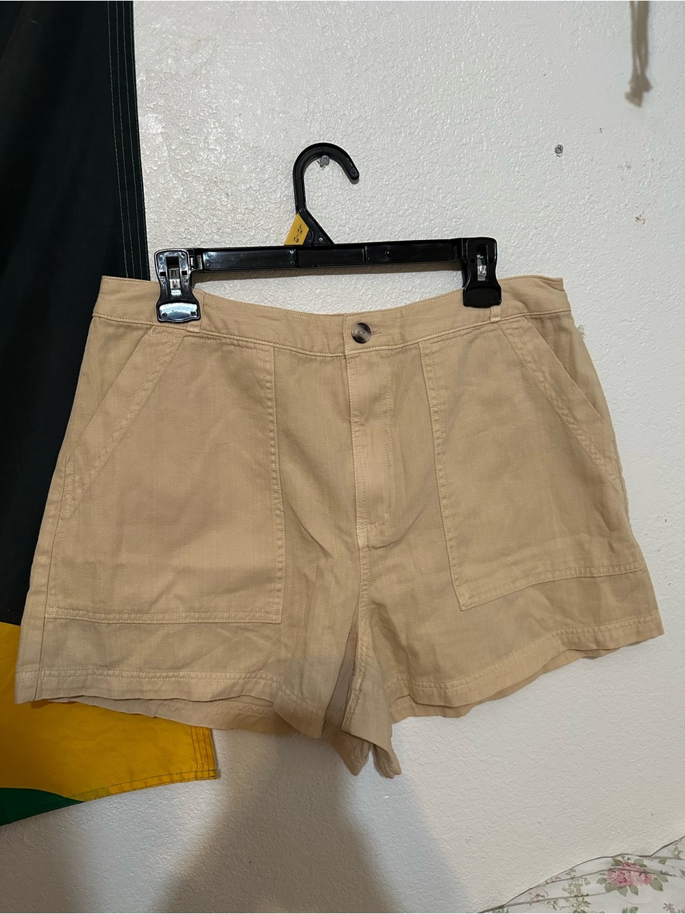 linen shorts